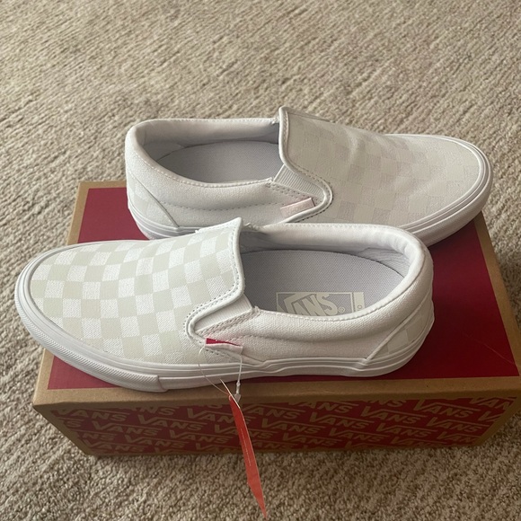 Vans Shoes - NWT Vans Slip-On Pro (reflective checkerboard)